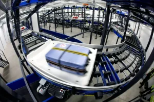 Crisplant_CrisBag_conveyor_system-1.webp